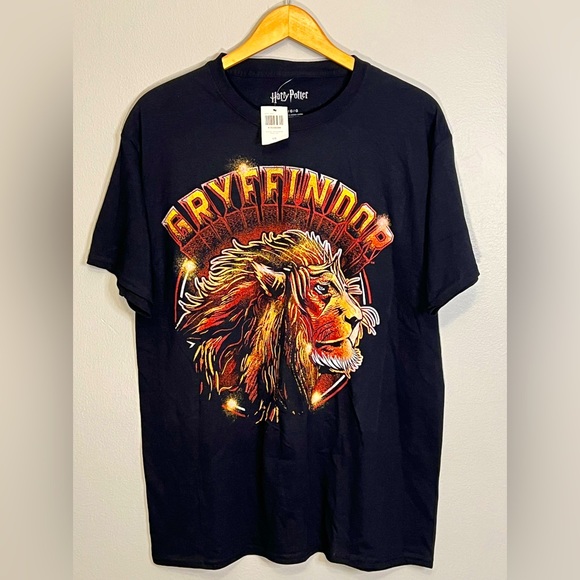 Harry Potter Other - New Harry Potter Gryffindor Graphic T Shirt Unisex Adult size Large